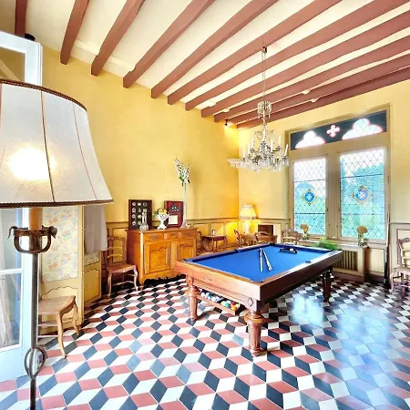 Feriehus Manoir De Xixeme Siecle - Avec Piscine Et Grand Parc *