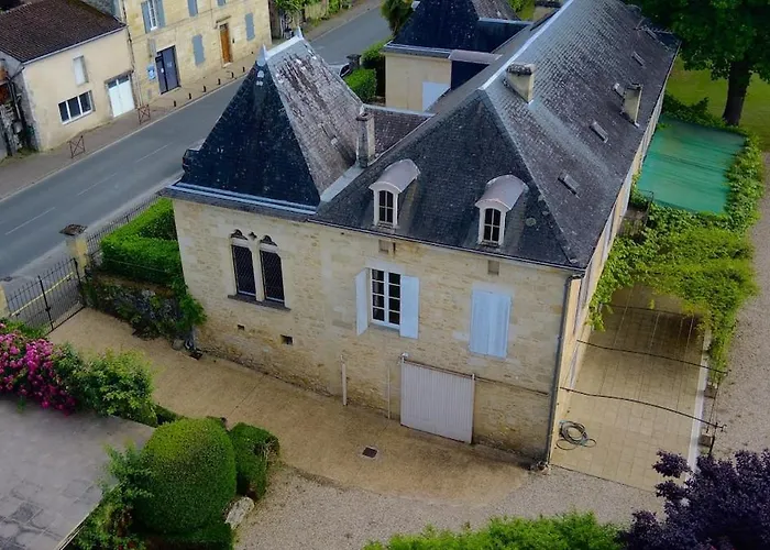 Manoir De Xixeme Siecle - Avec Piscine Et Grand Parc Feriehus